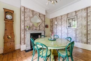 Dining Room- click for photo gallery